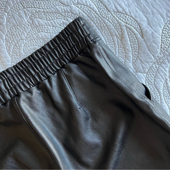 SPANX - Leather-Like Jogger - Black - Picture 11 of 13